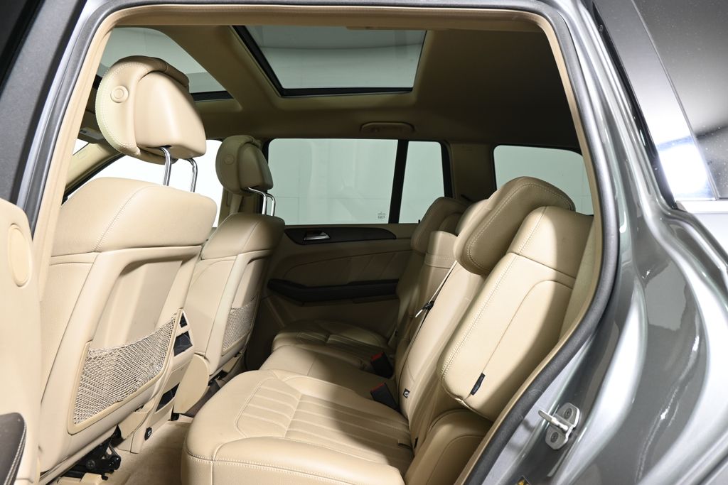 Thumbnail: 2015 Mercedes-Benz GL-Class - 7