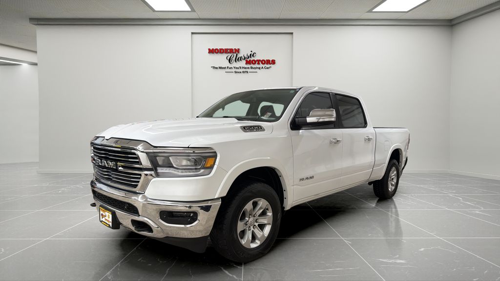 Bright White Clearcoat 2020 RAM 1500 Laramie Crew Cab 4WD Pickup Truck Four-Wheel Drive 8-Speed Automatic