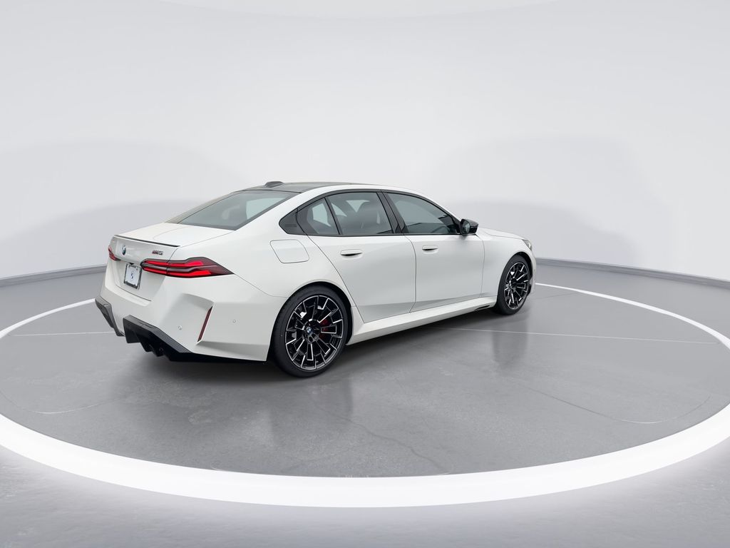 2026 BMW M5 Base 8