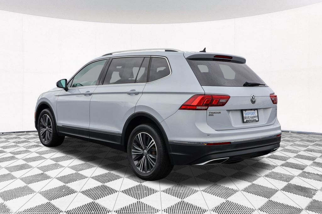 2018 Volkswagen Tiguan 2.0T SEL 11