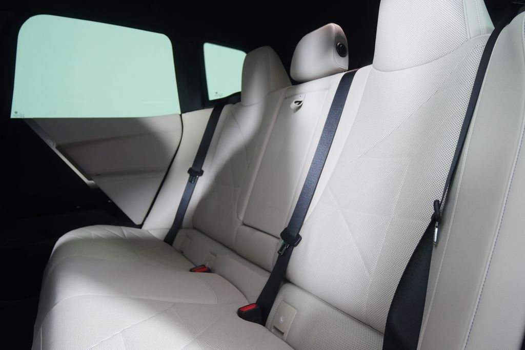 Thumbnail: 2023 BMW iX - 14