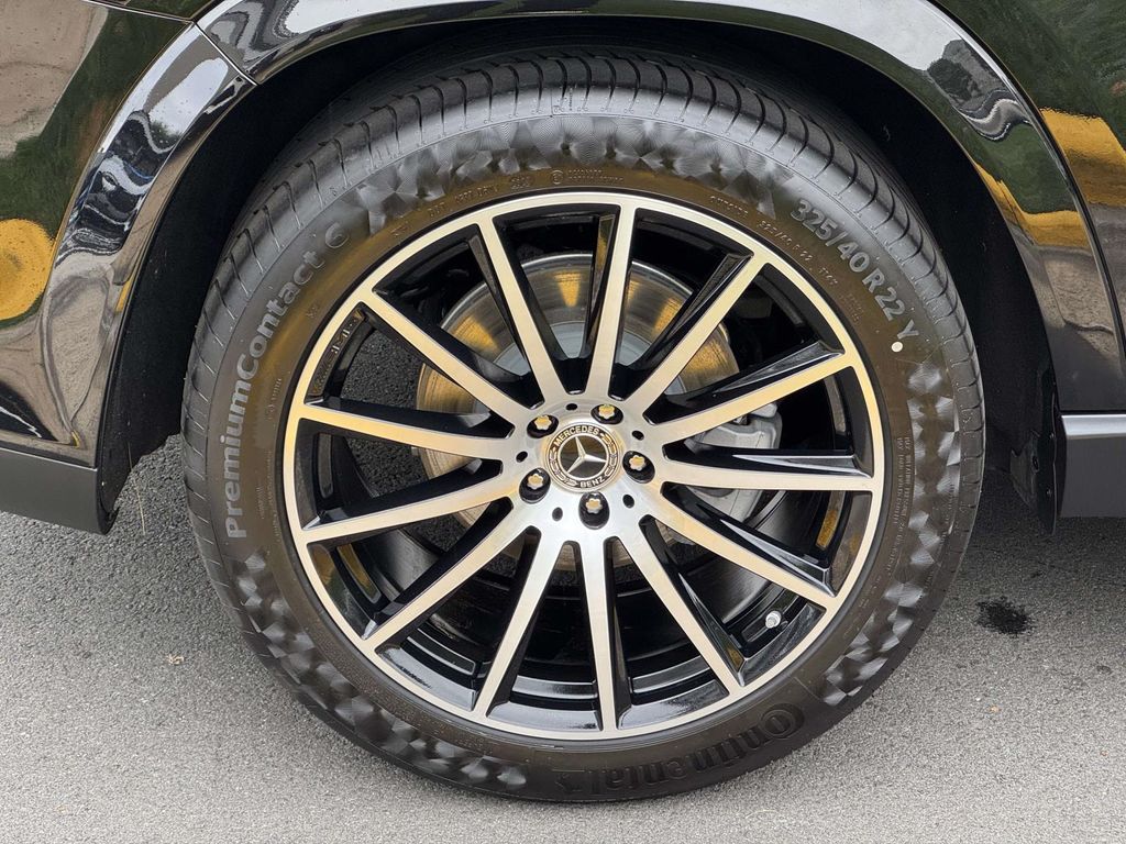 Thumbnail: 2024 Mercedes-Benz GLS - 15