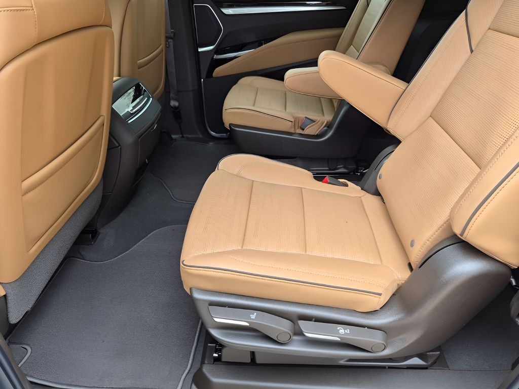 New 2026 White Cadillac Luxury image 20