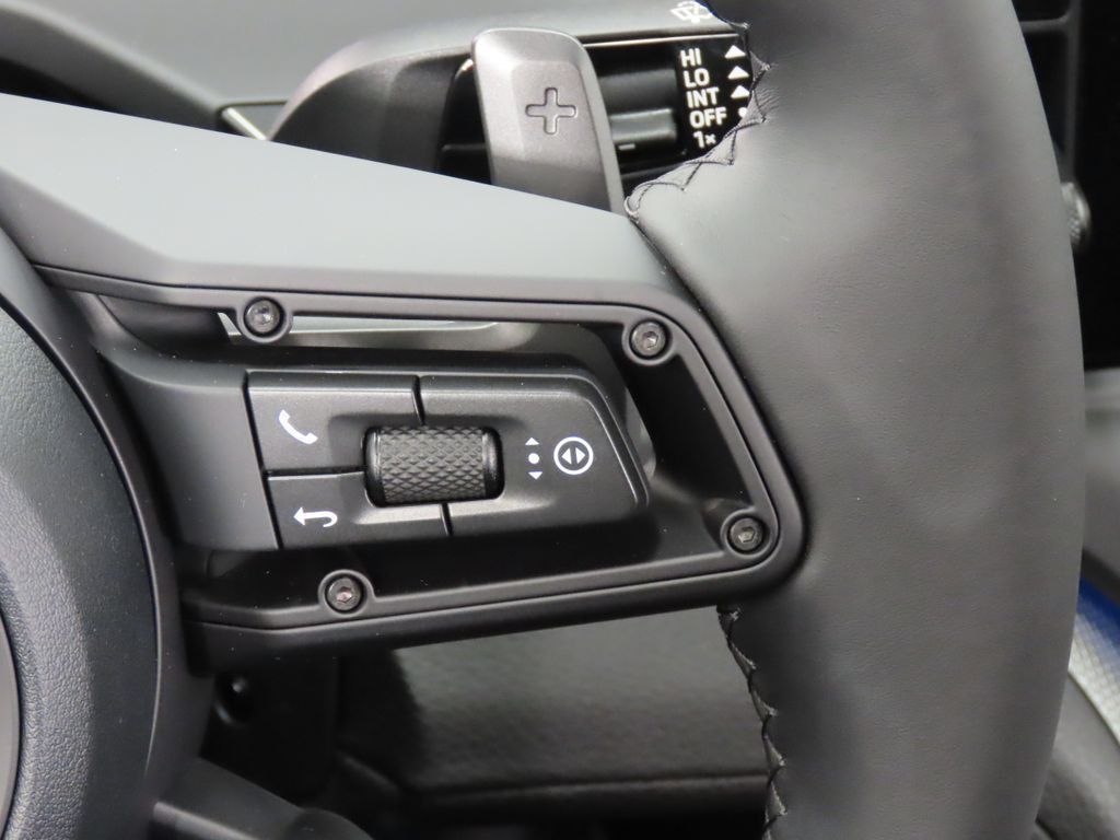 Thumbnail: 2026 Porsche Panamera - 21