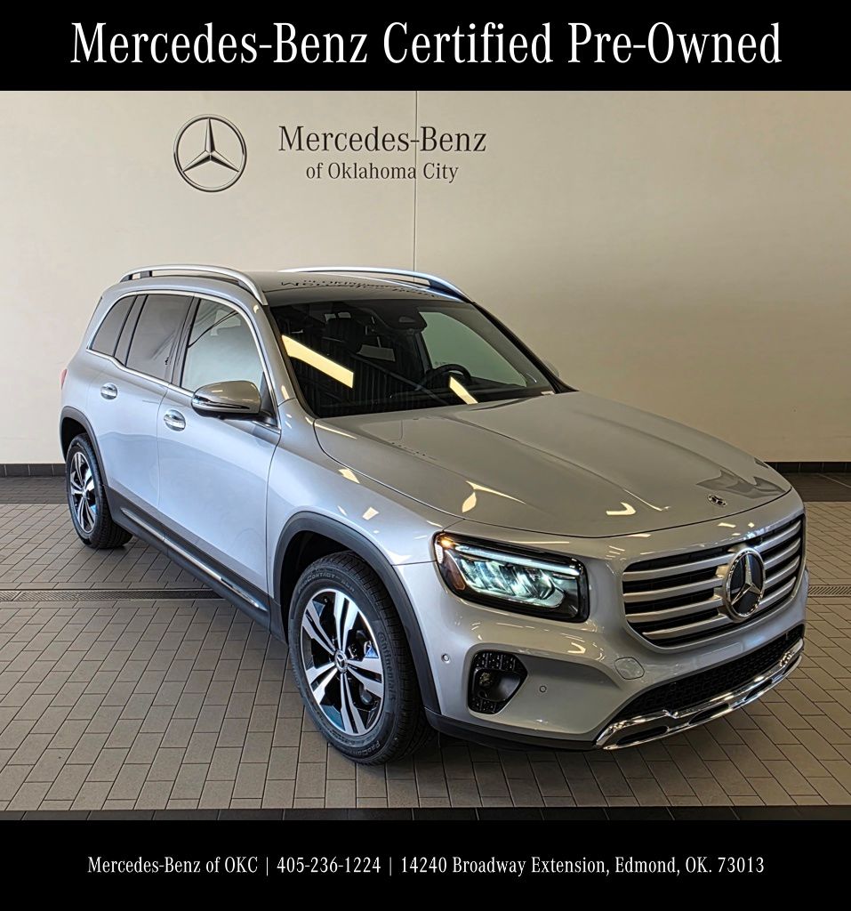 2025 Mercedes Benz GLB 250 photo 3