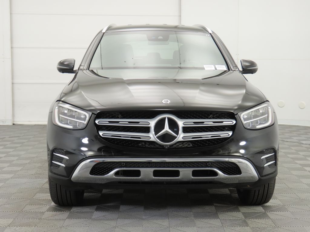 2022 Mercedes-Benz GLC 300 2