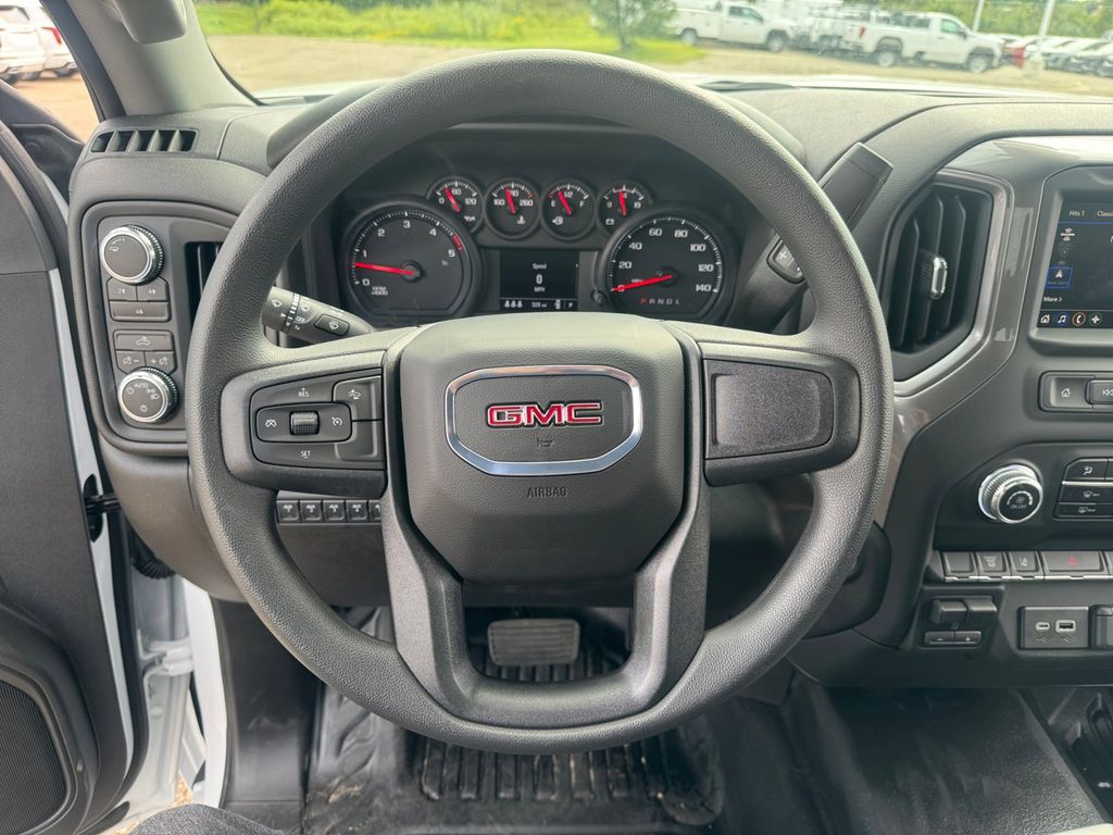 2024 GMC Sierra 3500HD Pro 11