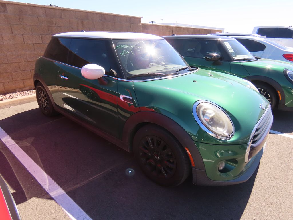 Thumbnail: 2020 MINI Cooper - 2