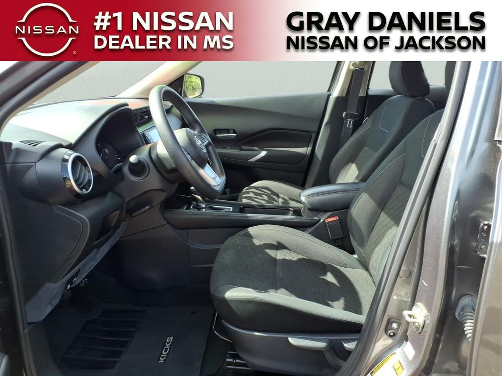 Used 2022 Nissan Kicks SUV