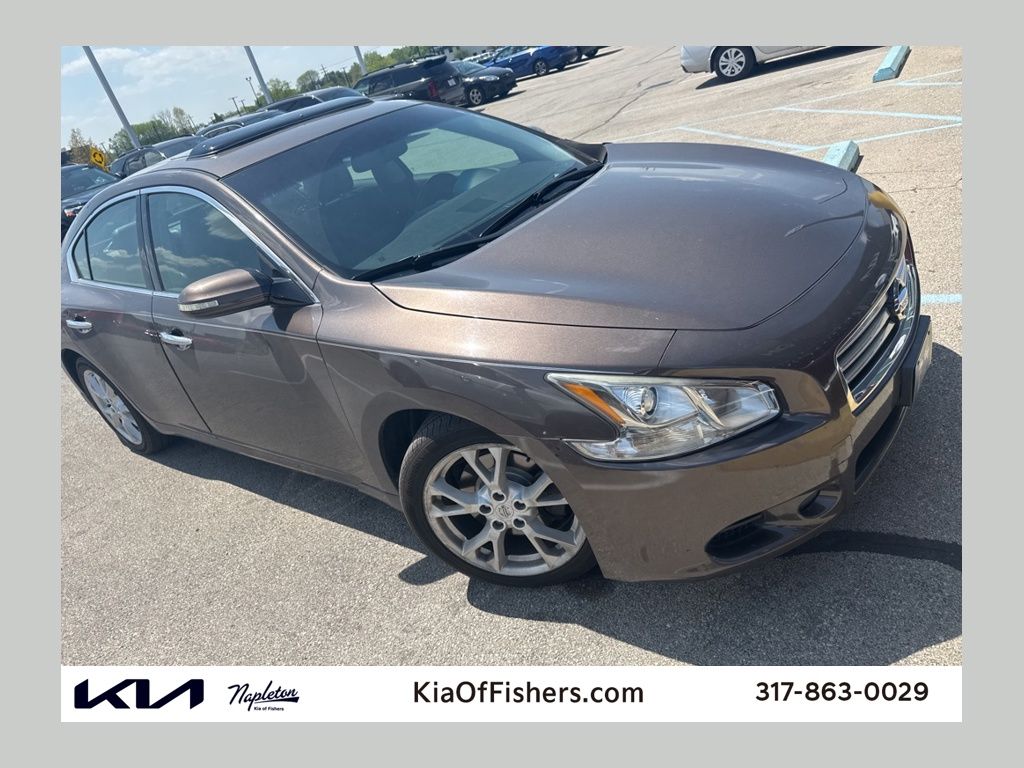 Java Metallic 2013 Nissan Maxima SV Sedan Front-Wheel Drive Continuously Variable Transmission