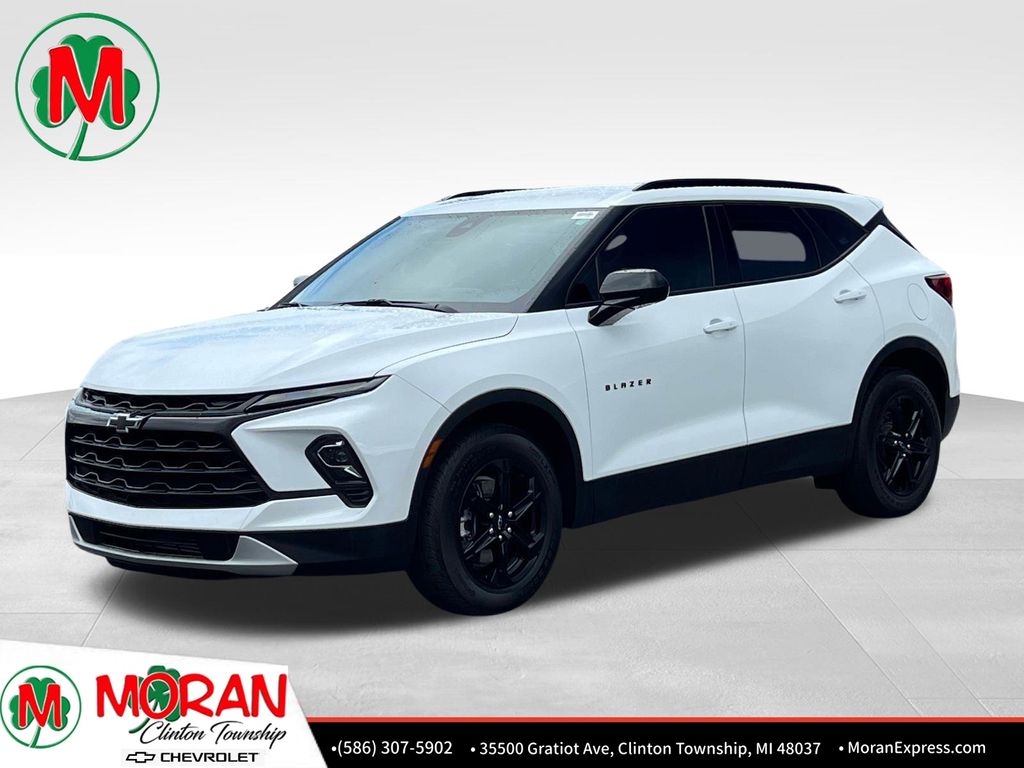 Summit White 2025 Chevrolet Blazer SUV / Crossover All-Wheel Drive 9-Speed Automatic Overdrive