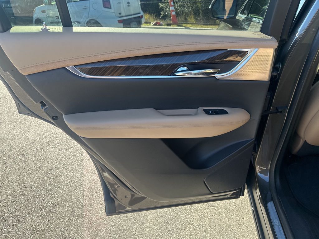 Used Car 2020 Cadillac Xt6  Premium Luxury For Sale Under $30,000 In Austin, Texas