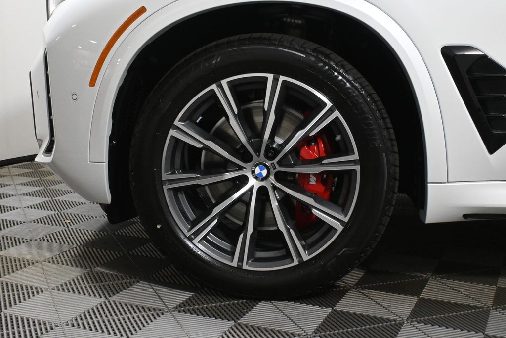 Thumbnail: 2026 BMW X5 - 12