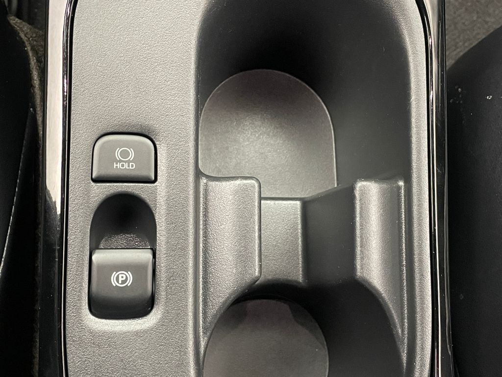 Thumbnail: 2023 Toyota Corolla - 24