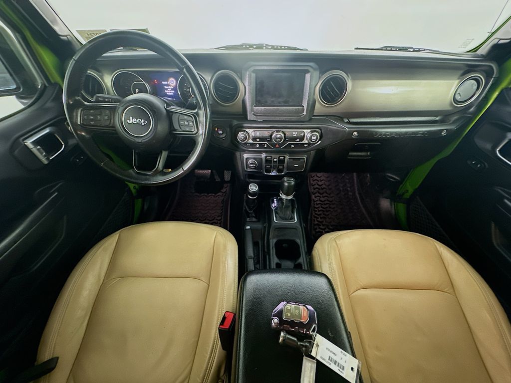 Used 2019 Green Jeep Unlimited Sport S image 10
