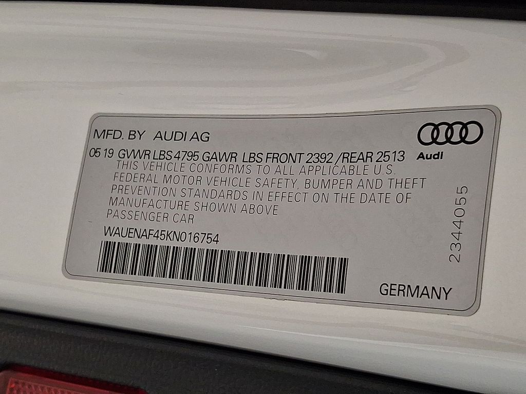 Thumbnail: 2019 Audi A4 - 27