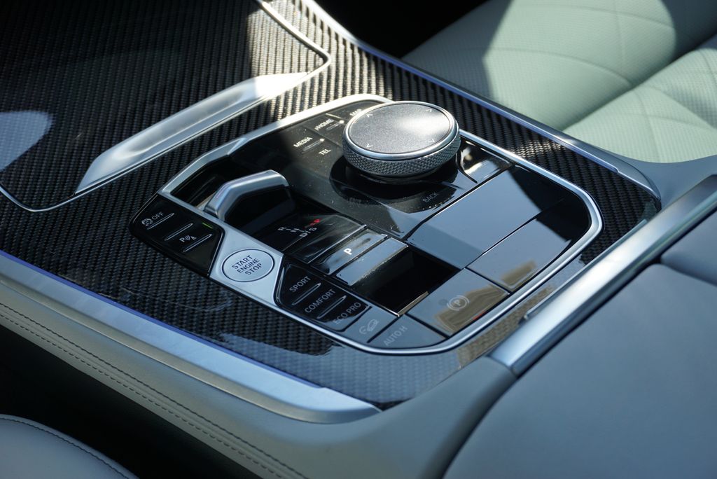 Thumbnail: 2024 BMW X5 - 20