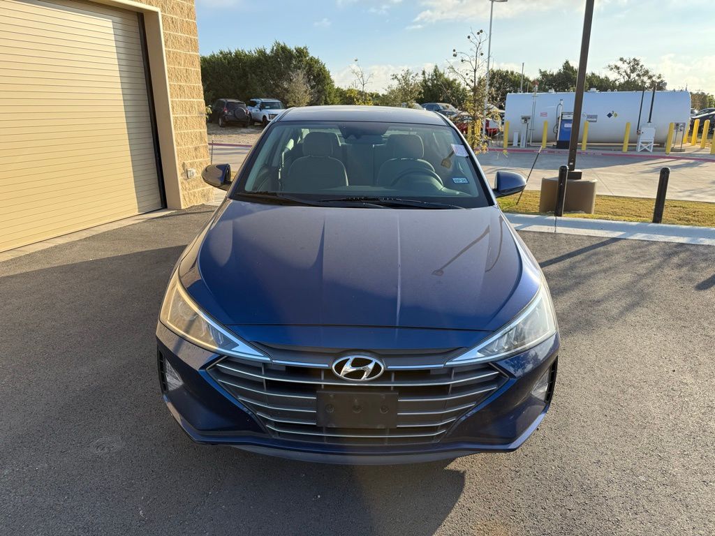 Thumbnail: 2019 Hyundai Elantra - 2