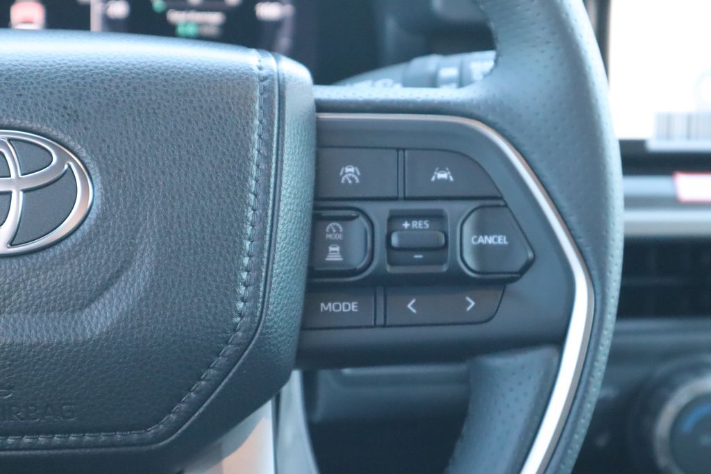 Thumbnail: 2026 Toyota 4Runner - 12