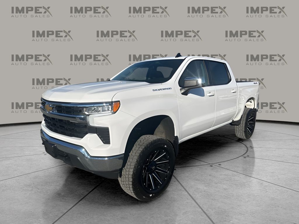 2025 Chevrolet Silverado 1500 LT's photo