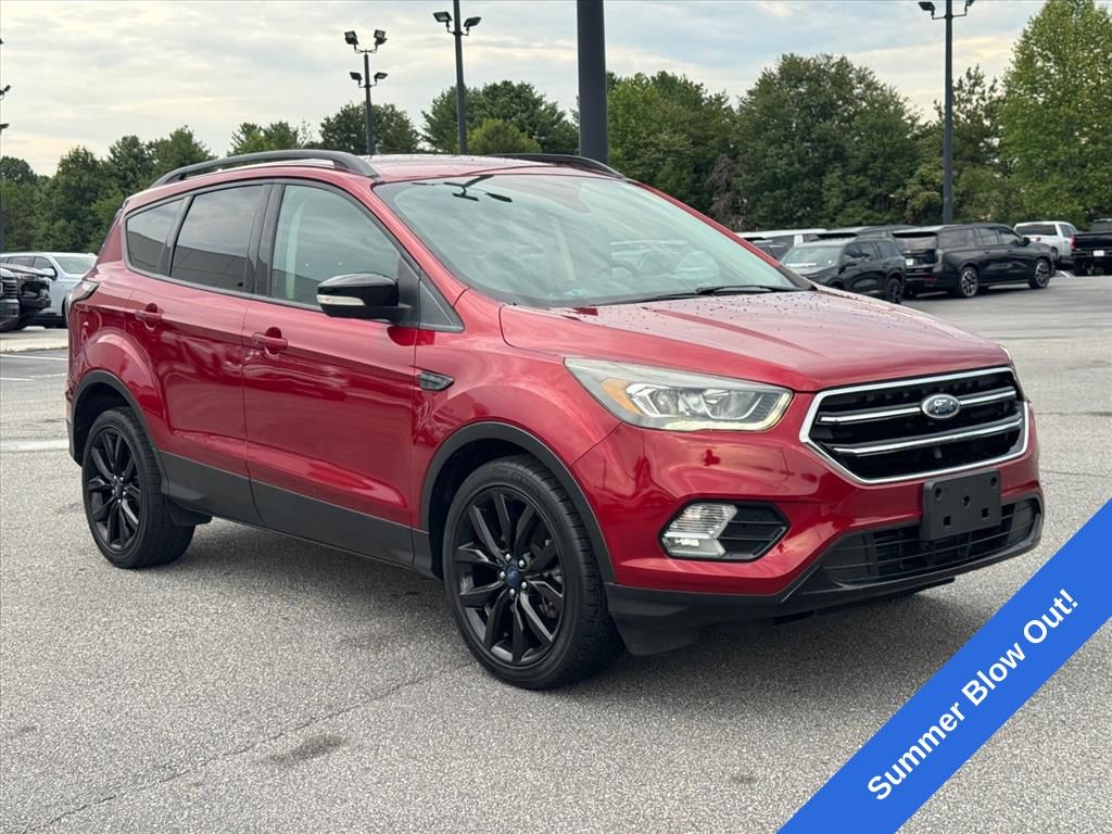Ruby Red Metallic 2017 Ford Escape SUV / Crossover Front-Wheel Drive 6-Speed Automatic