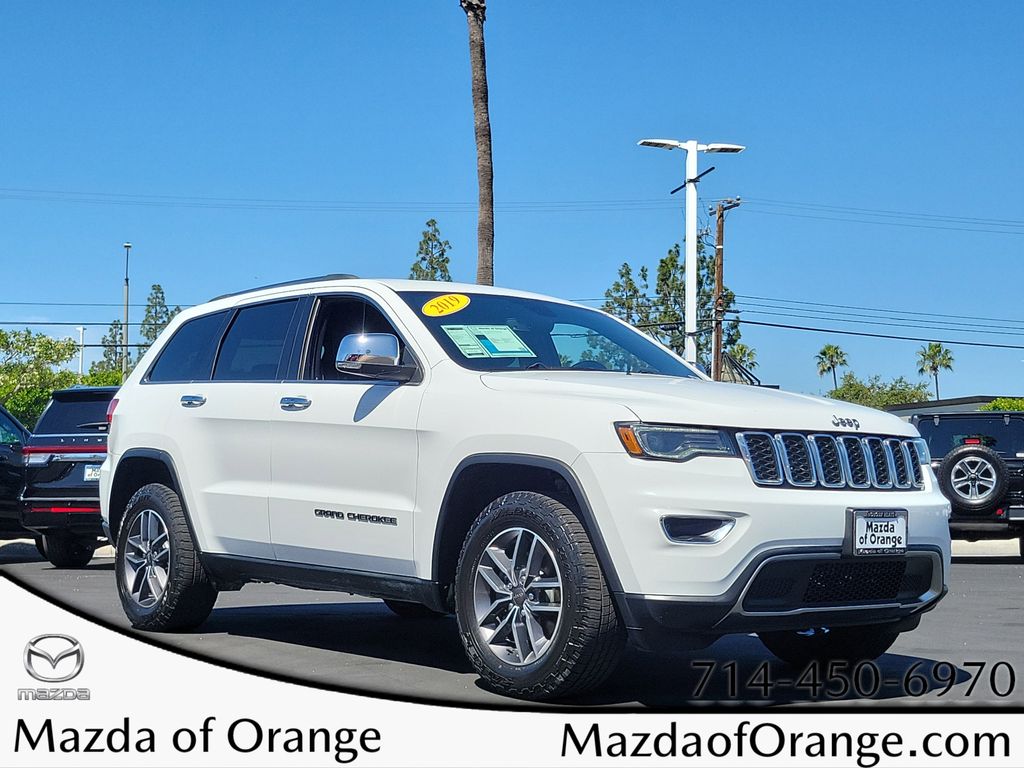 Bright White Clearcoat 2019 Jeep Grand Cherokee Limited RWD SUV / Crossover 4X2 8-Speed Automatic