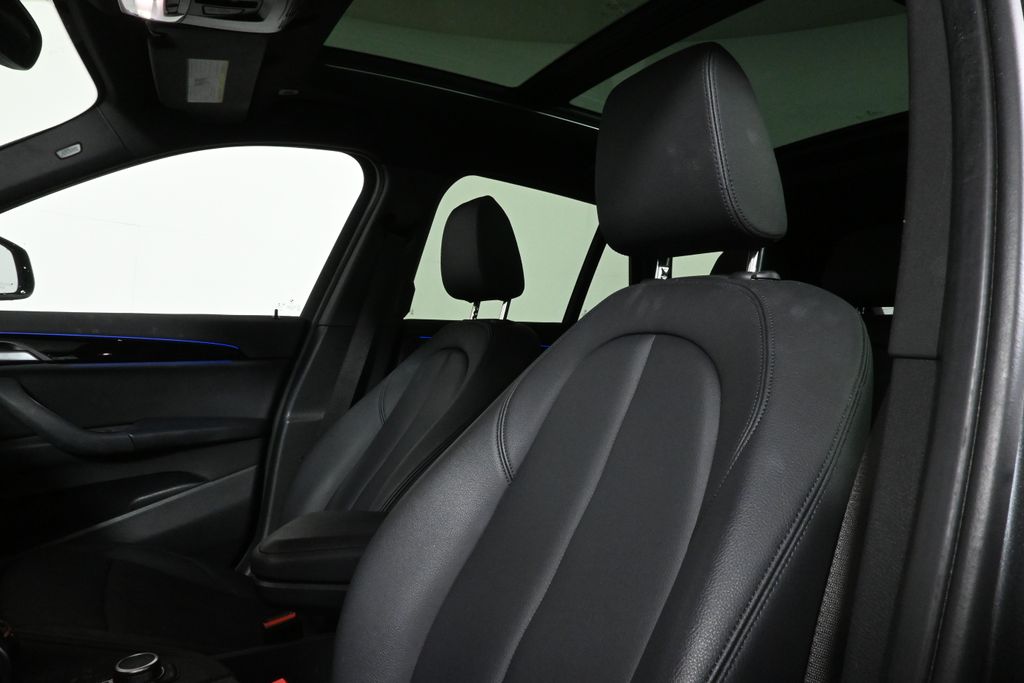 2022 BMW X1 xDrive28i 4