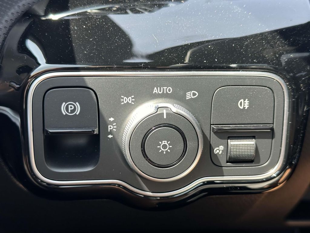 2025 Mercedes-Benz CLA 250 22