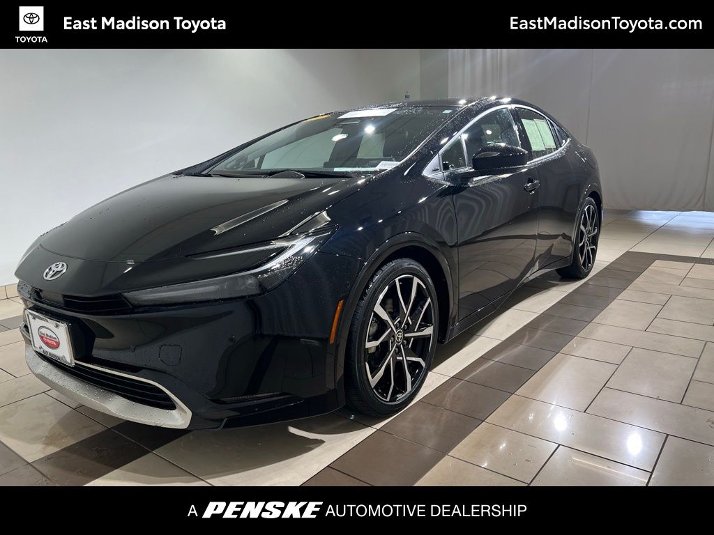 2023 Toyota Prius Prime Premium -
                Madison, WI