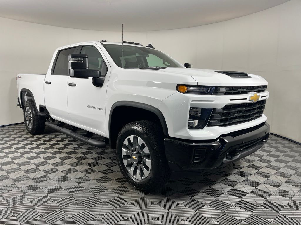 Thumbnail: 2026 Chevrolet Silverado 2500 - 6