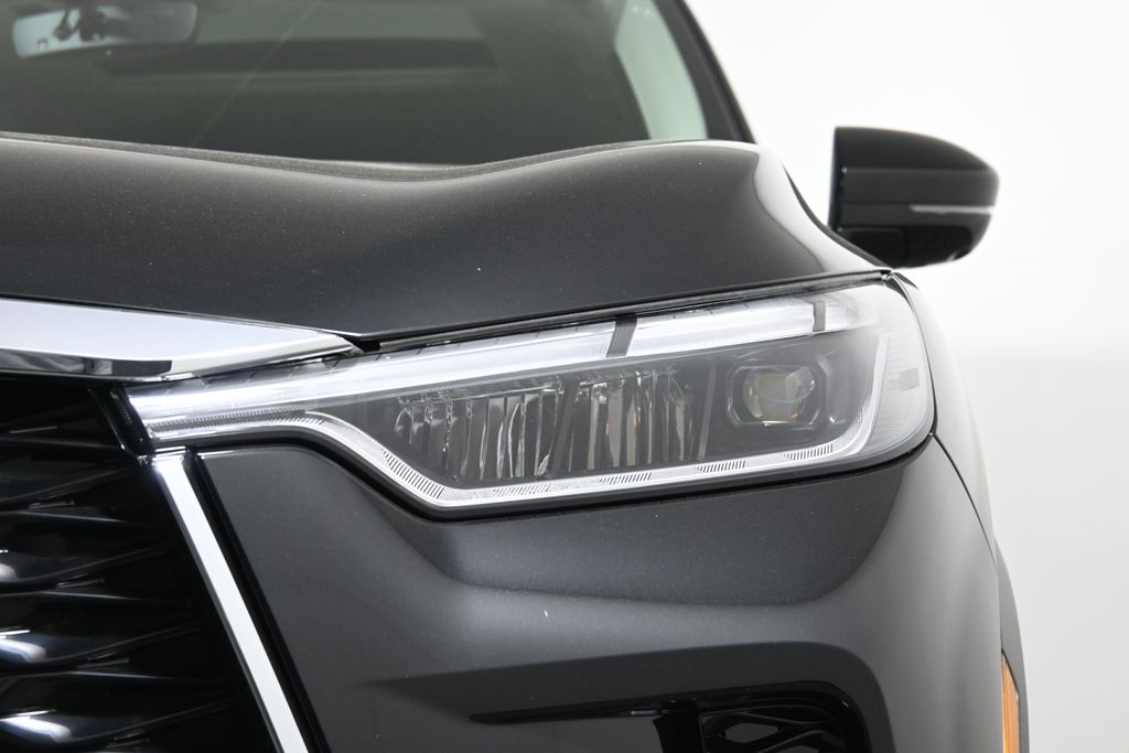 2025 INFINITI QX60 Luxe 10