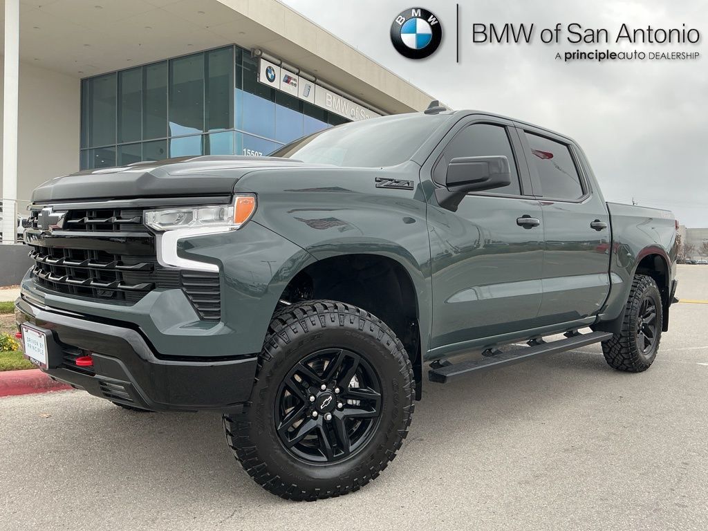 2025 Chevrolet Silverado 1500 LT Trail Boss Crew Cab 4WD