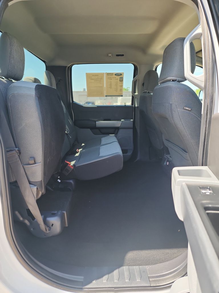 2024 Ford F-250SD XLT photo
