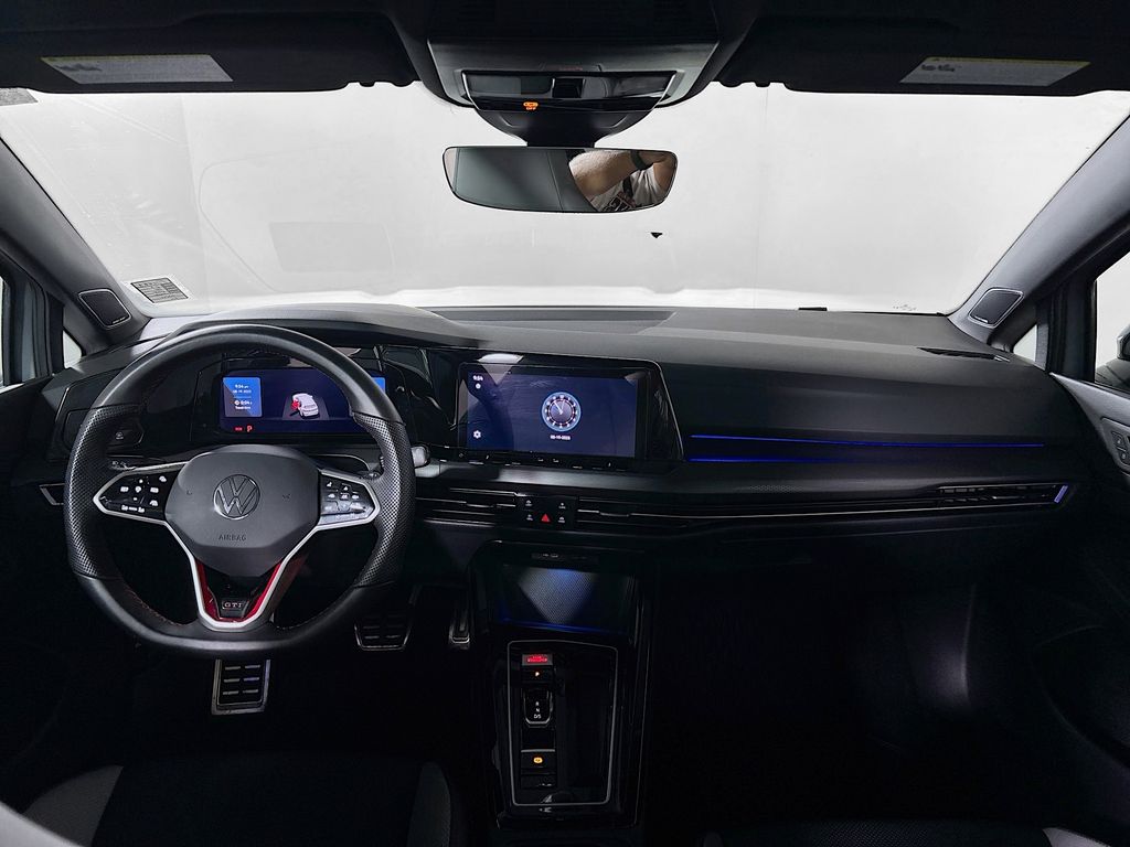 2023 Volkswagen Golf GTI Autobahn
