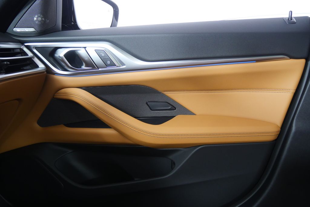 Thumbnail: 2025 BMW i4 - 24