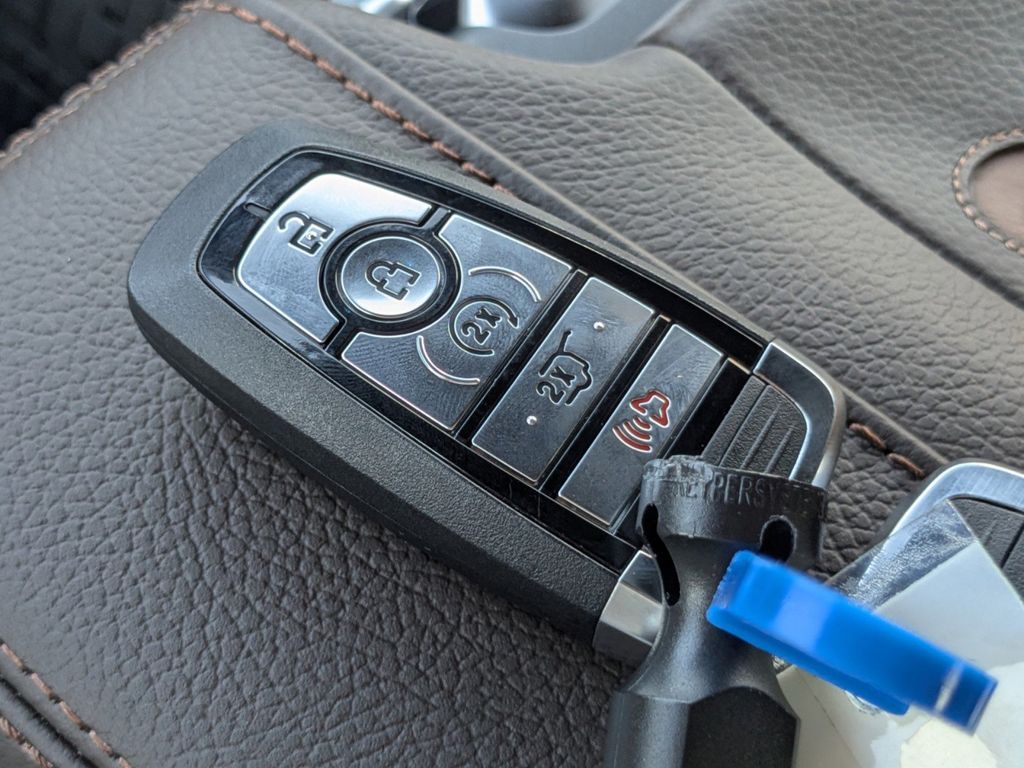 2025 Ford Expedition King Ranch MAX