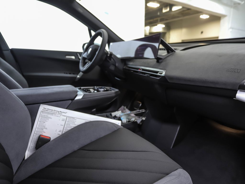 Thumbnail: 2026 BMW iX - 30