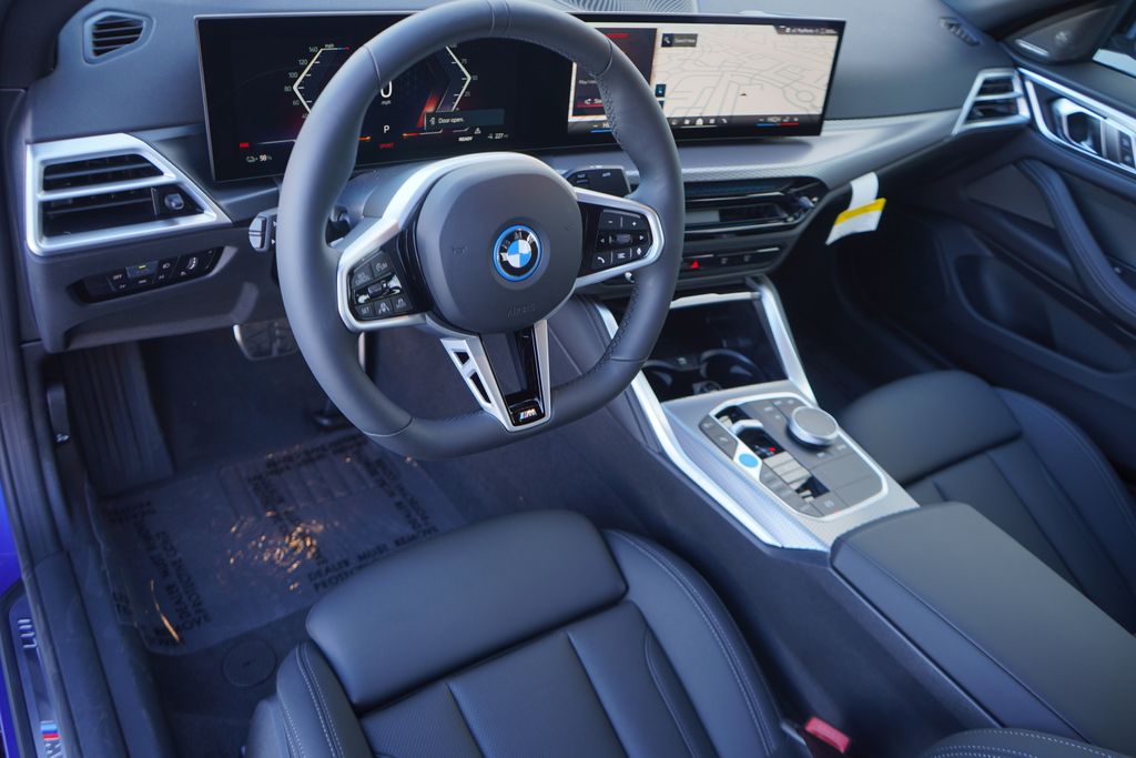 2025 BMW i4 eDrive40 12