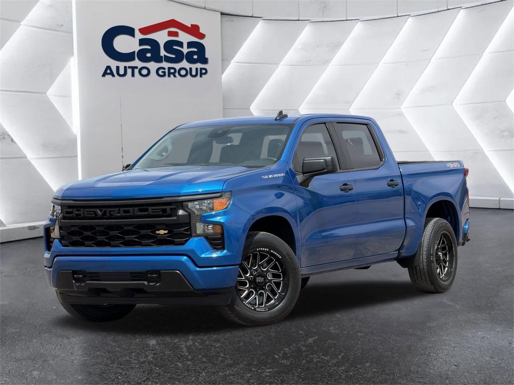 2022 Chevrolet Silverado 1500 Custom Crew Cab 4WD