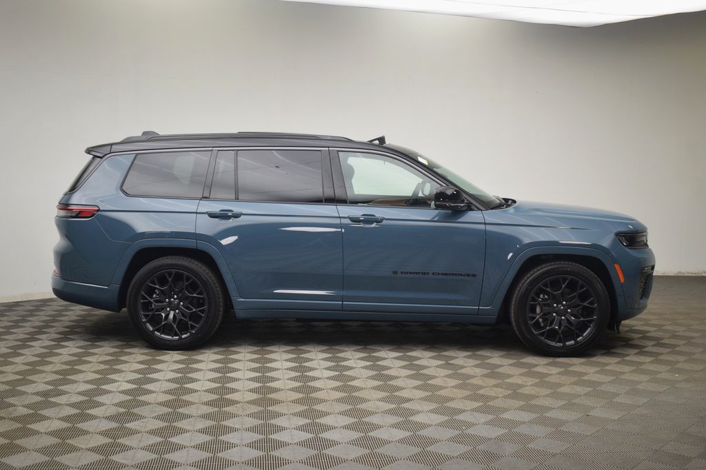 new 2026 Jeep Grand Cherokee L car, priced at $62,414