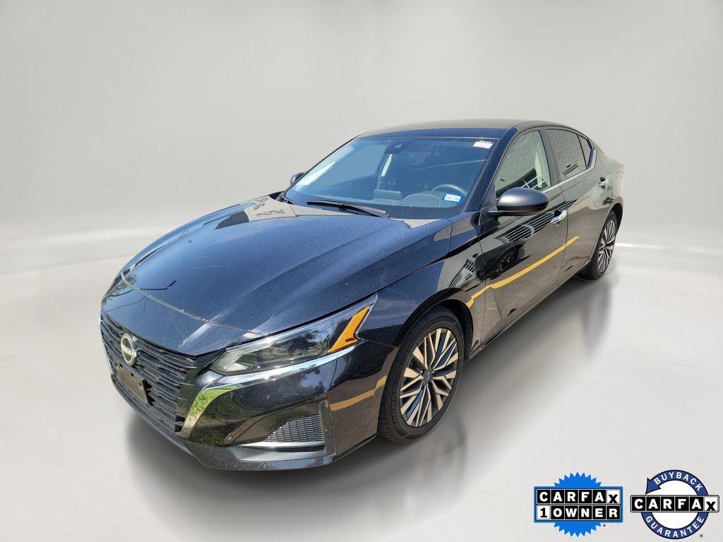 Super Black Clearcoat 2025 Nissan Altima Sedan Front-Wheel Drive Continuously Variable Transmission