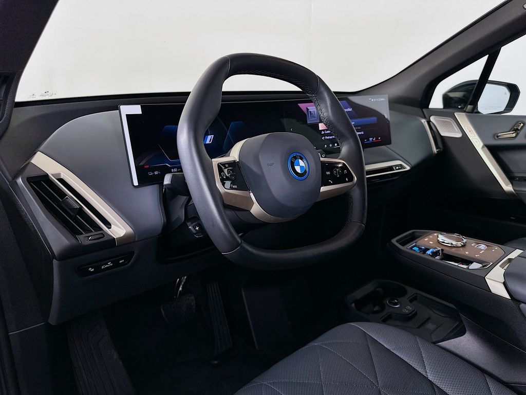 Thumbnail: 2024 BMW iX - 9