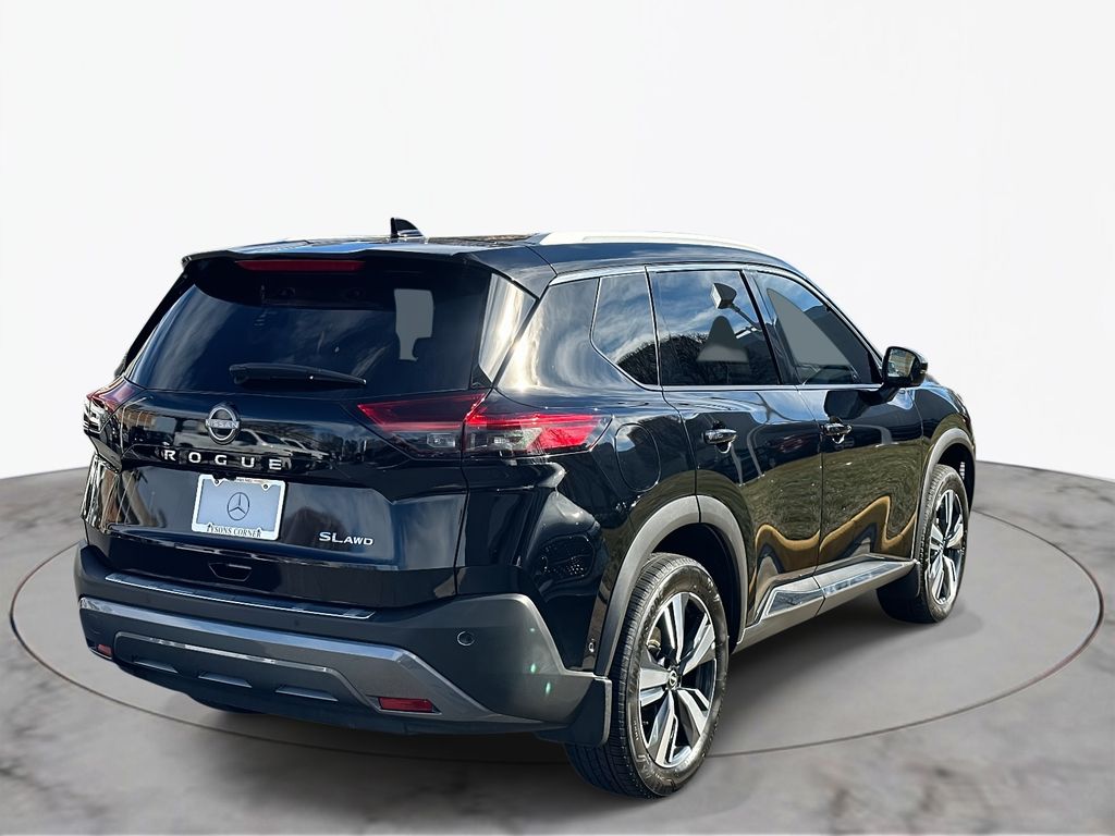 Thumbnail: 2022 Nissan Rogue - 9