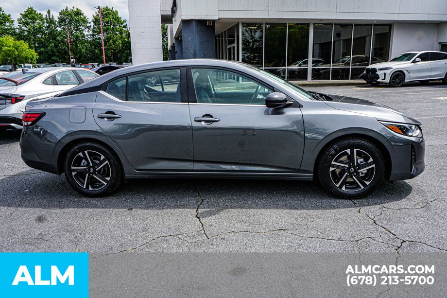 Used 2024 Gray Nissan SV image 9