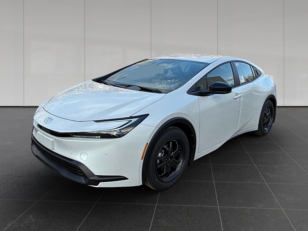 2026 Toyota Prius LE FWD