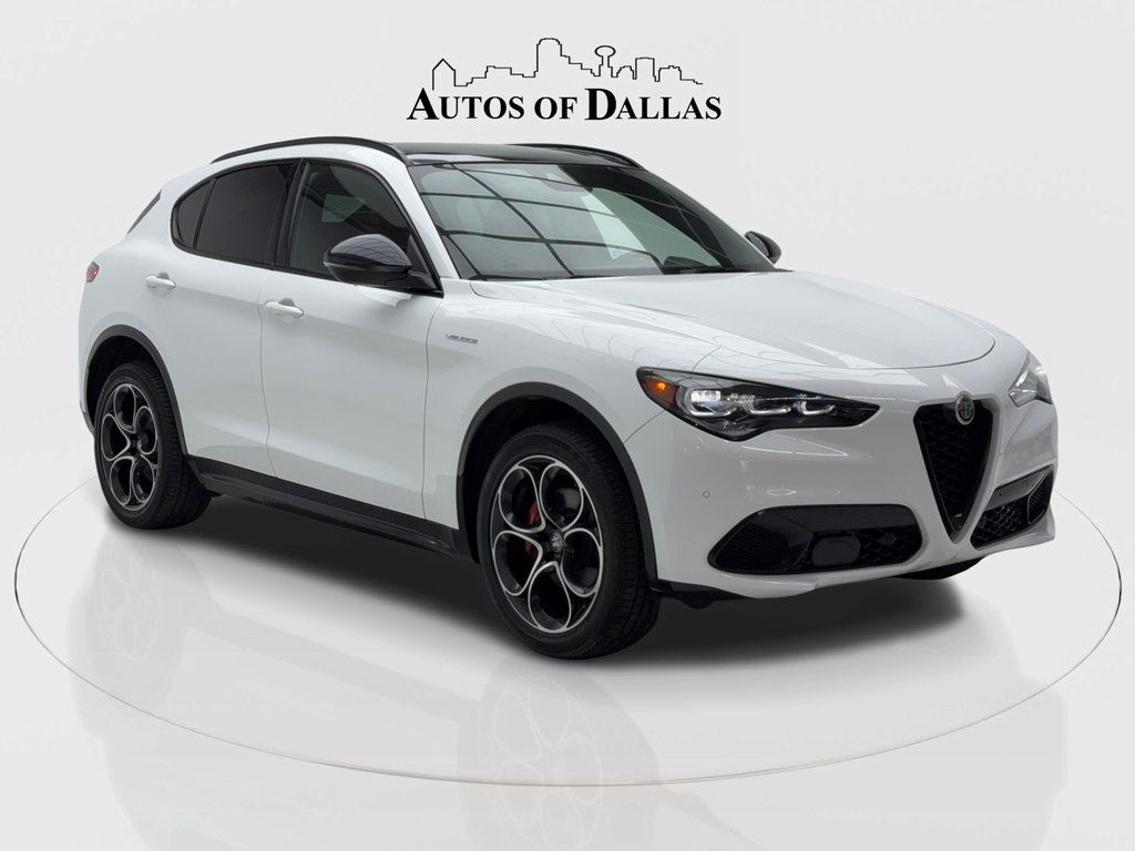 Alfa White 2024 Alfa Romeo Stelvio Veloce AWD SUV / Crossover All-Wheel Drive 8-Speed Automatic