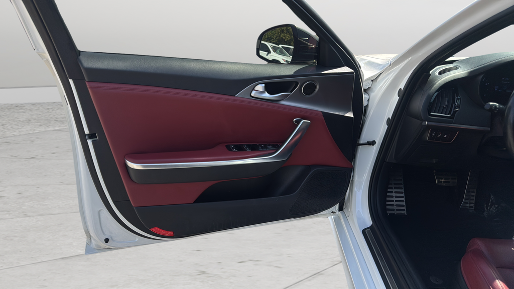 Used 2019 Kia Stinger GT 4D Sedan