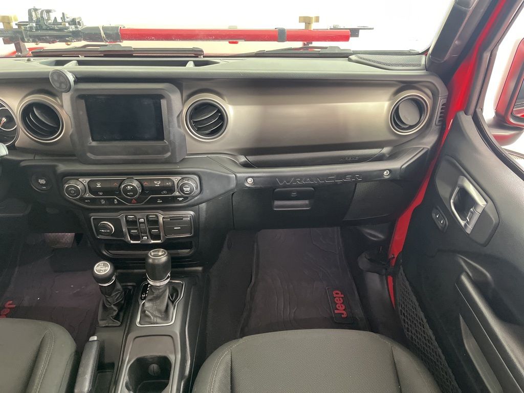 Thumbnail: 2021 Jeep Wrangler - 16