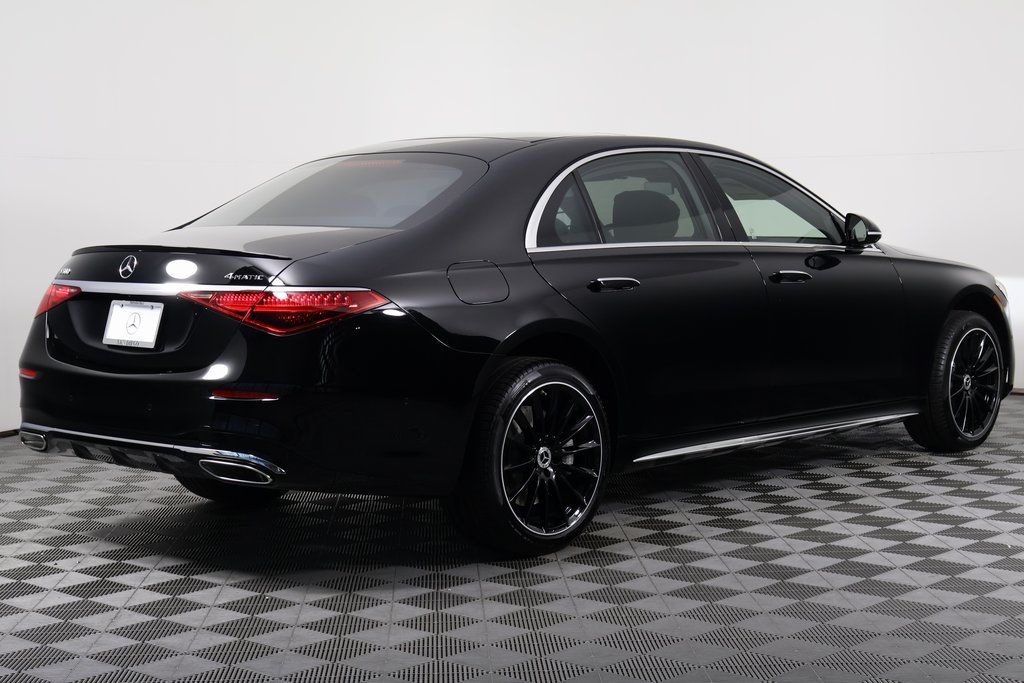 Thumbnail: 2026 Mercedes-Benz S-Class - 2
