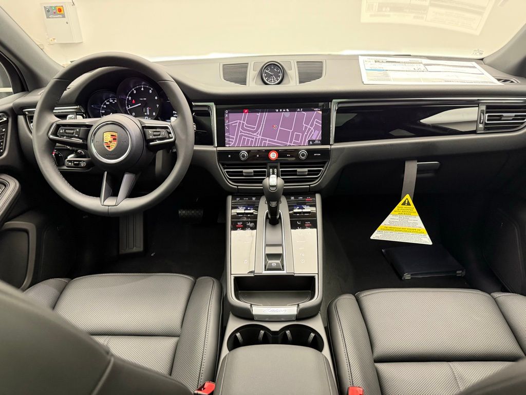 Thumbnail: 2026 Porsche Panamera - 29